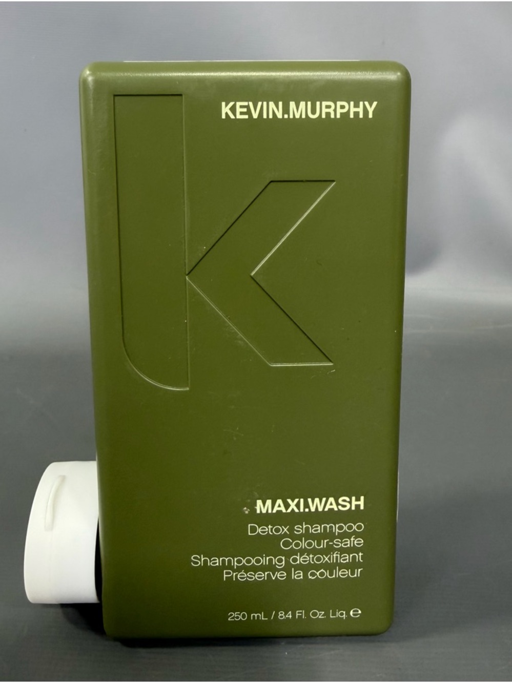 KEVIN.MURPHY Maxi.Wash Detox Shampoo - Olive Green Bottle